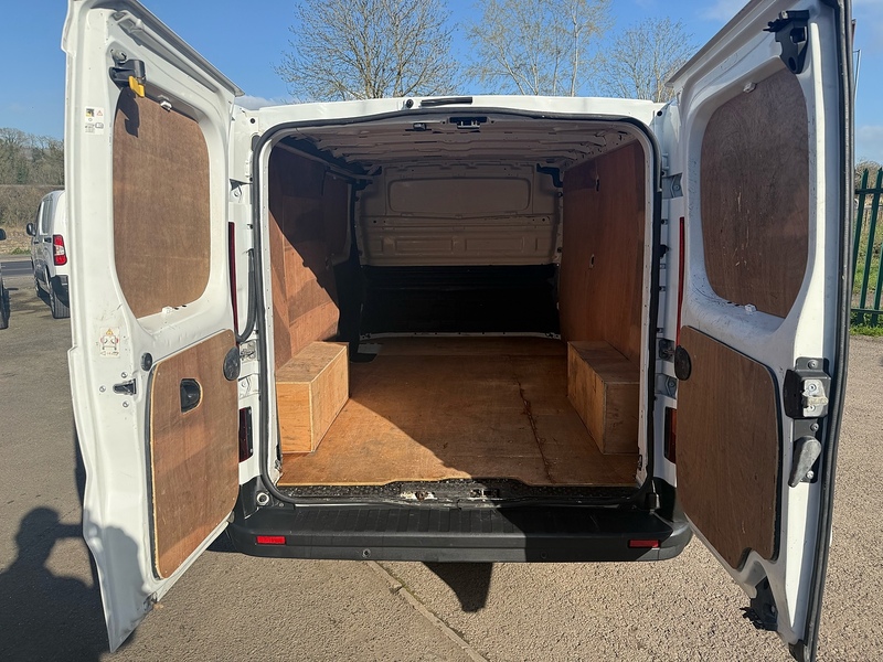 Renault dCi Blue LL30 Business+ Panel Van 2.0 Manual Diesel