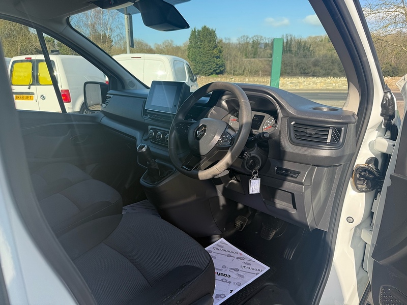 Renault dCi Blue LL30 Business+ Panel Van 2.0 Manual Diesel