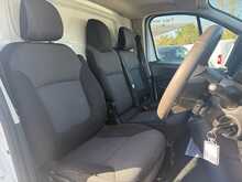 Renault Trafic dCi Blue LL30 Business+ 