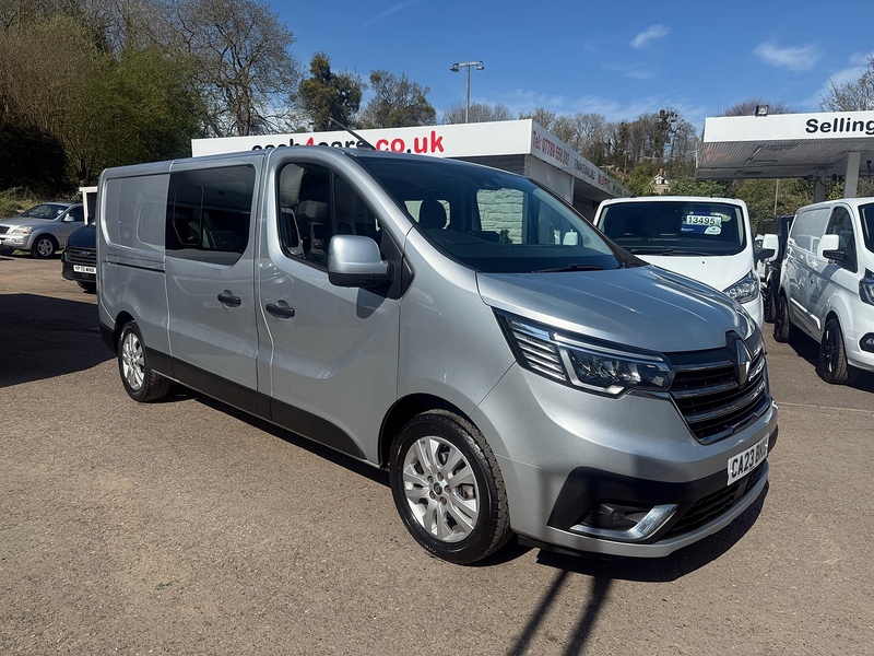 dCi Blue LL30 Sport Combi Van 2.0 Manual Diesel