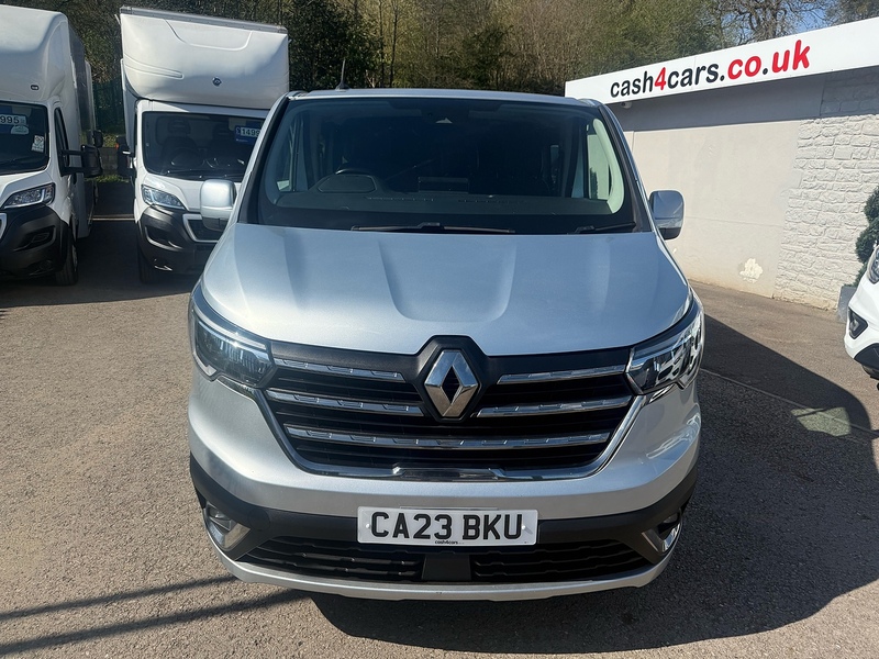 Renault dCi Blue LL30 Sport Combi Van 2.0 Manual Diesel