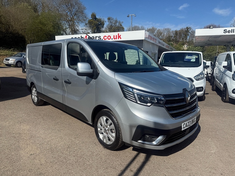 Renault dCi Blue LL30 Sport Combi Van 2.0 Manual Diesel