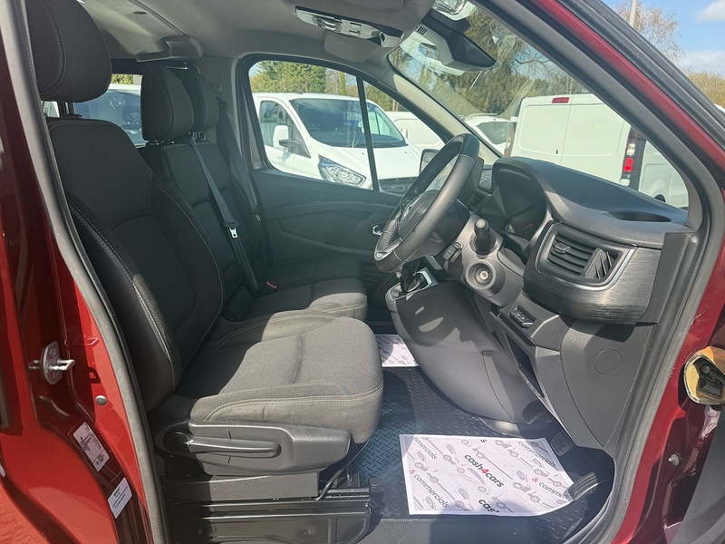 Renault dCi Blue LL30 Sport Combi Van 2.0 Manual Diesel