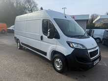 Peugeot Boxer BlueHDi 335 Professional 