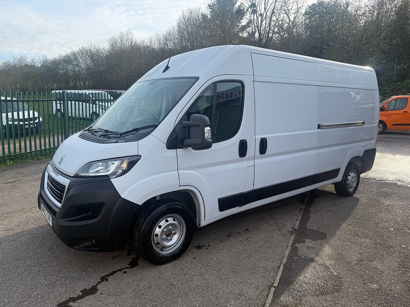 Peugeot 2.2 BlueHDi 335 Professional Panel Van 5dr Diesel Manual L3 H2 Euro 6 (s/s) (140 ps)