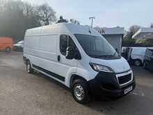 Peugeot Boxer BlueHDi 335 Professional 