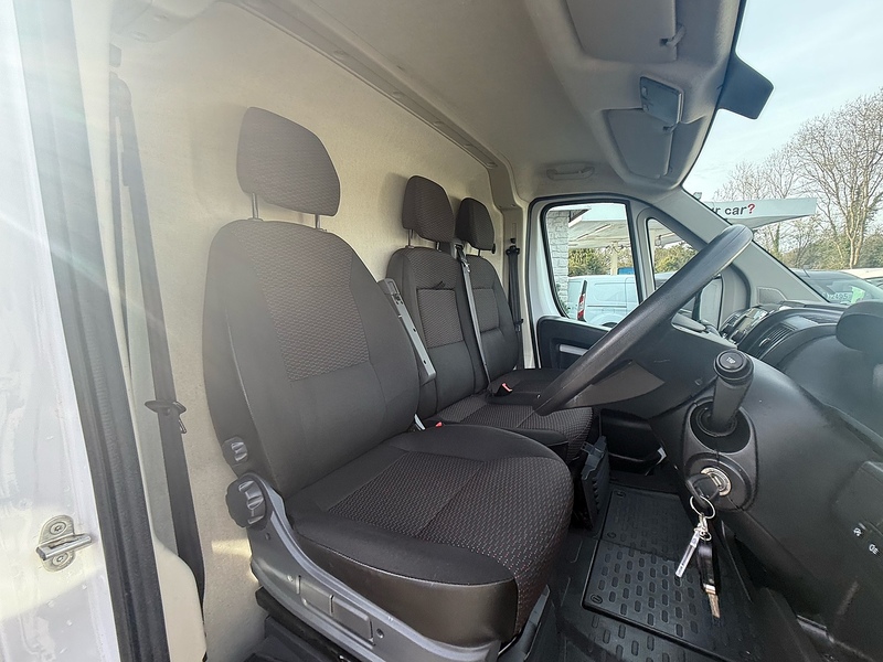 Peugeot 2.2 BlueHDi 335 Professional Panel Van 5dr Diesel Manual L3 H2 Euro 6 (s/s) (140 ps)