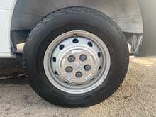 Peugeot Boxer BlueHDi 335 Professional 