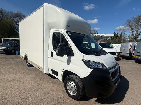 2.2 BlueHDi 335 Luton 4dr Diesel Manual L3 Euro 6 (s/s) (165 ps)