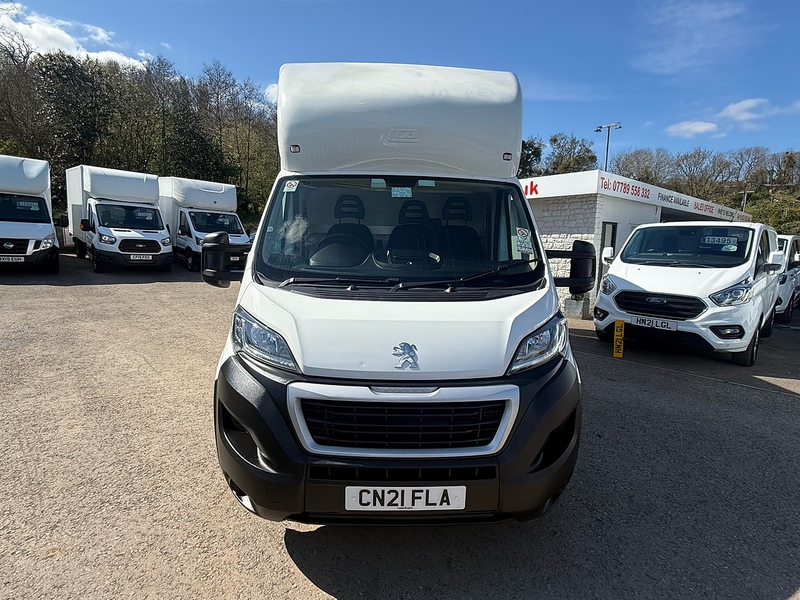 Peugeot 2.2 BlueHDi 335 Luton 4dr Diesel Manual L3 Euro 6 (s/s) (165 ps)