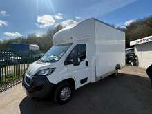 Peugeot Boxer luton 