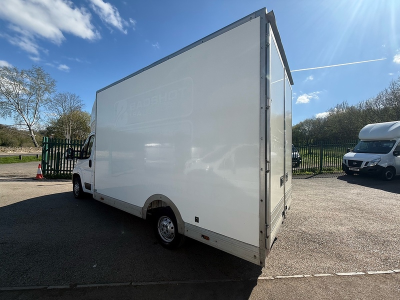 Peugeot 2.2 BlueHDi 335 Luton 4dr Diesel Manual L3 Euro 6 (s/s) (165 ps)