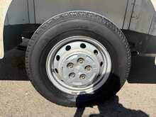 Peugeot Boxer luton 
