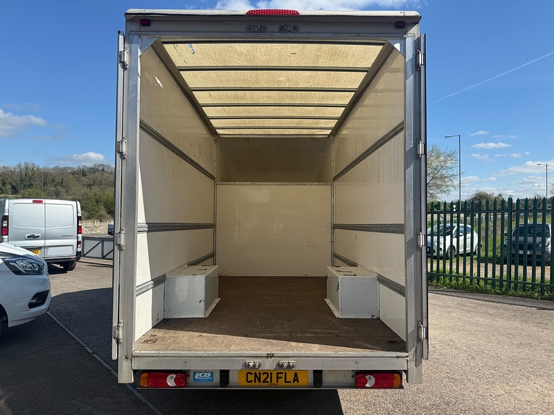 Peugeot 2.2 BlueHDi 335 Luton 4dr Diesel Manual L3 Euro 6 (s/s) (165 ps)