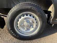 Ford Transit 290 EcoBlue Leader 