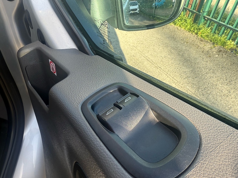 Ford 2.0 290 EcoBlue Leader Panel Van 5dr Diesel Manual FWD L2 H2 Euro 6 (s/s) (105 ps)