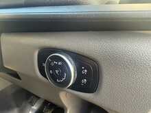 Ford Transit 290 EcoBlue Leader 