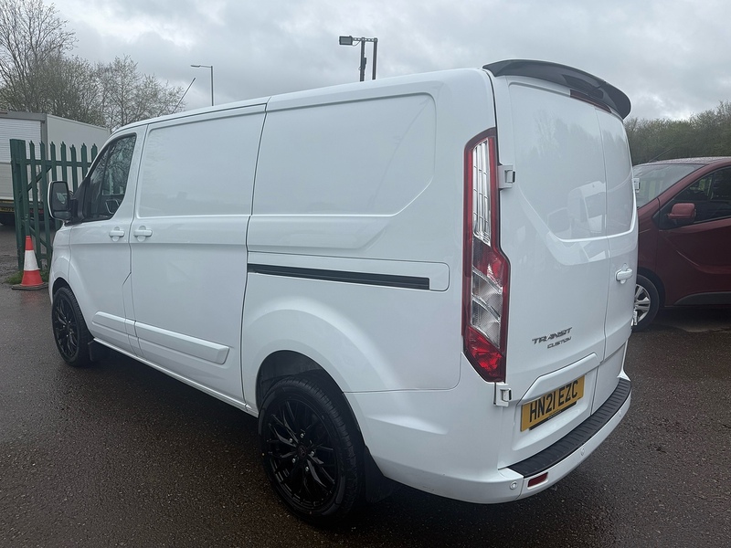 Ford 2.0 280 EcoBlue Limited Panel Van 5dr Diesel Manual L1 H1 Euro 6 (s/s) (130 ps)