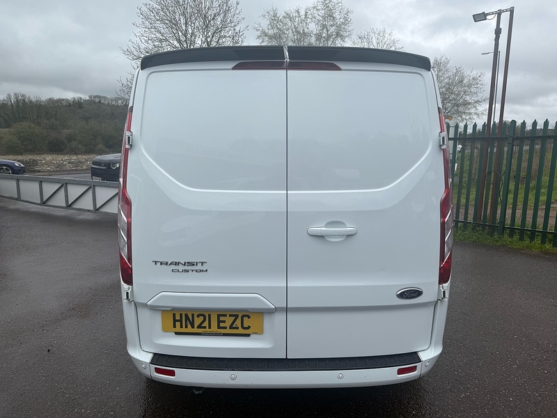 Ford 2.0 280 EcoBlue Limited Panel Van 5dr Diesel Manual L1 H1 Euro 6 (s/s) (130 ps)
