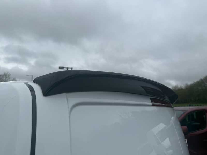 Ford 2.0 280 EcoBlue Limited Panel Van 5dr Diesel Manual L1 H1 Euro 6 (s/s) (130 ps)