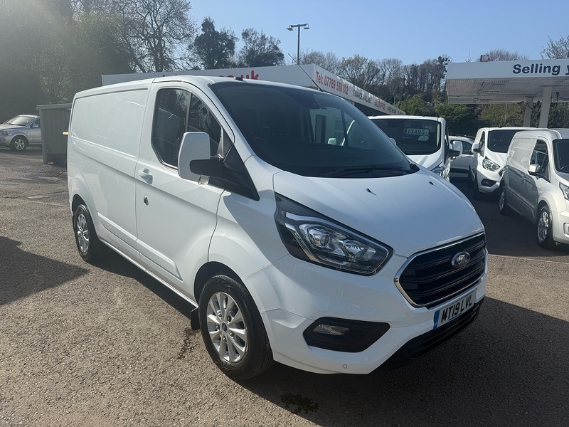 Ford 300 EcoBlue Limited Panel Van 2.0 Manual Diesel