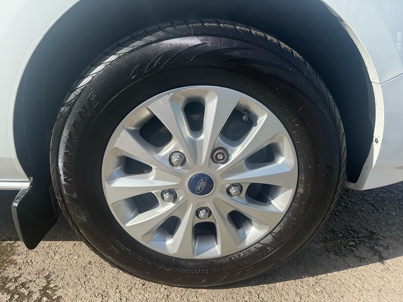 Ford 300 EcoBlue Limited Panel Van 2.0 Manual Diesel