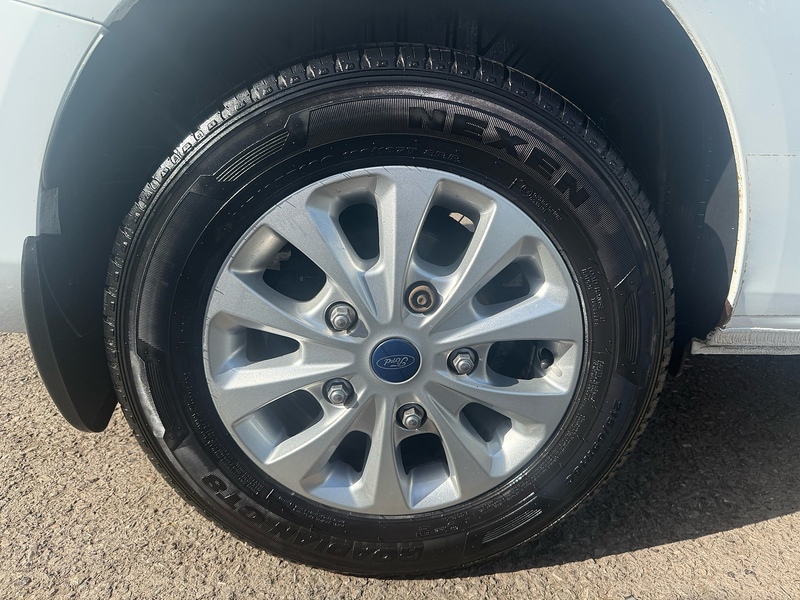 Ford 300 EcoBlue Limited Panel Van 2.0 Manual Diesel