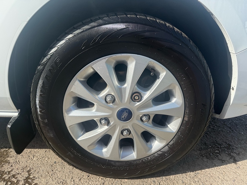 Ford 300 EcoBlue Limited Panel Van 2.0 Manual Diesel