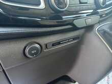 Ford Transit Custom 300 EcoBlue Limited 