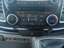 Ford Transit Custom 300 EcoBlue Limited 