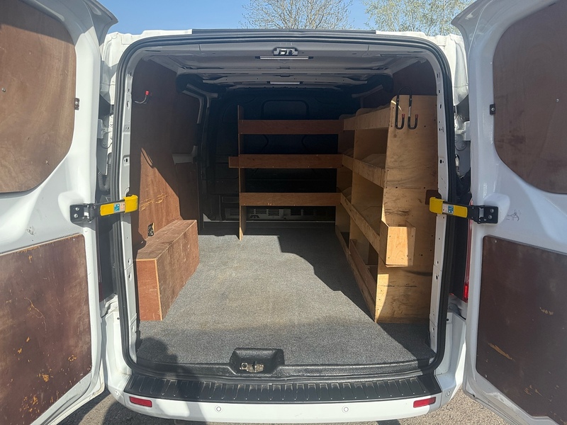 Ford 300 EcoBlue Limited Panel Van 2.0 Manual Diesel