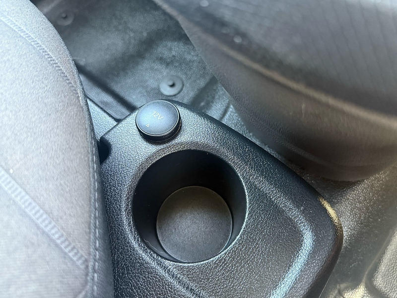 Ford No Standard Specification or Optional Extras.