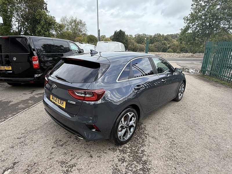 Kia 1.6 CRDi MHEV 3 Hatchback 5dr Diesel Hybrid Manual Euro 6 (s/s) (134 bhp)
