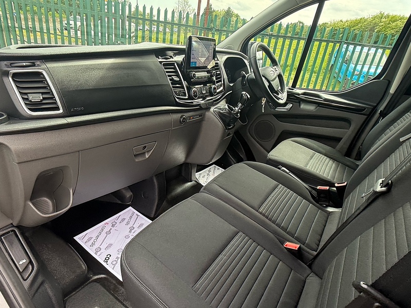 Ford 300 EcoBlue Limited Panel Van 2.0 Manual Diesel