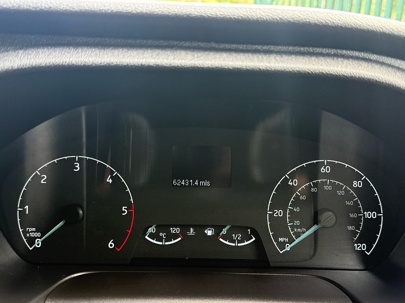 Ford 300 EcoBlue Limited Panel Van 2.0 Manual Diesel