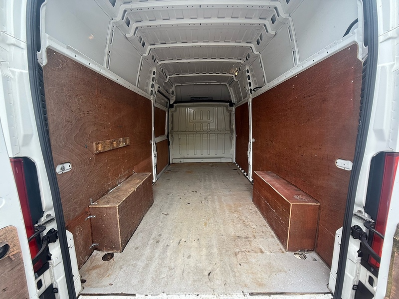 Citroen 2.2 BlueHDi 35 Enterprise Panel Van 5dr Diesel Manual L3 Extra High Roof Euro 6 (s/s) (140 ps)