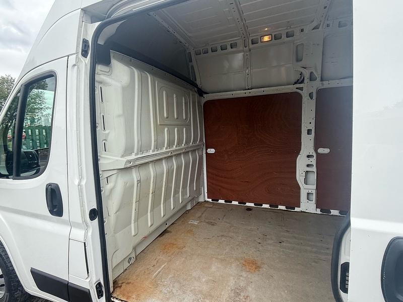 Citroen 2.2 BlueHDi 35 Enterprise Panel Van 5dr Diesel Manual L3 Extra High Roof Euro 6 (s/s) (140 ps)