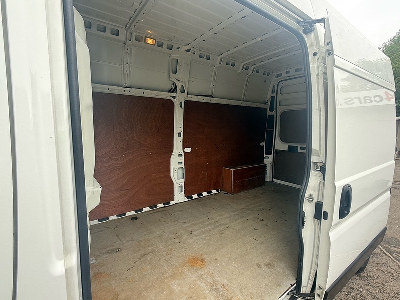 Citroen 2.2 BlueHDi 35 Enterprise Panel Van 5dr Diesel Manual L3 Extra High Roof Euro 6 (s/s) (140 ps)