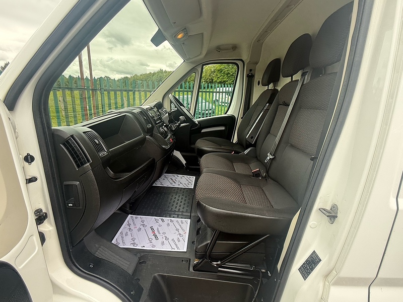 Citroen 2.2 BlueHDi 35 Enterprise Panel Van 5dr Diesel Manual L3 Extra High Roof Euro 6 (s/s) (140 ps)