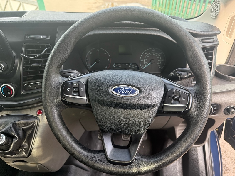 Ford 2.0 350 EcoBlue Leader Chassis Cab 2dr Diesel Manual RWD L3 Euro 6 (s/s) (130 ps)