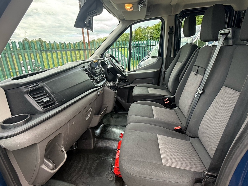 Ford 2.0 350 EcoBlue Leader Chassis Double Cab 4dr Diesel Manual RWD L3 Euro 6 (s/s) (130 ps)
