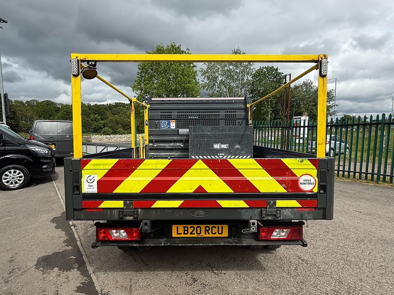 Ford 2.0 350 EcoBlue Leader Chassis Double Cab 4dr Diesel Manual RWD L3 Euro 6 (s/s) (130 ps)