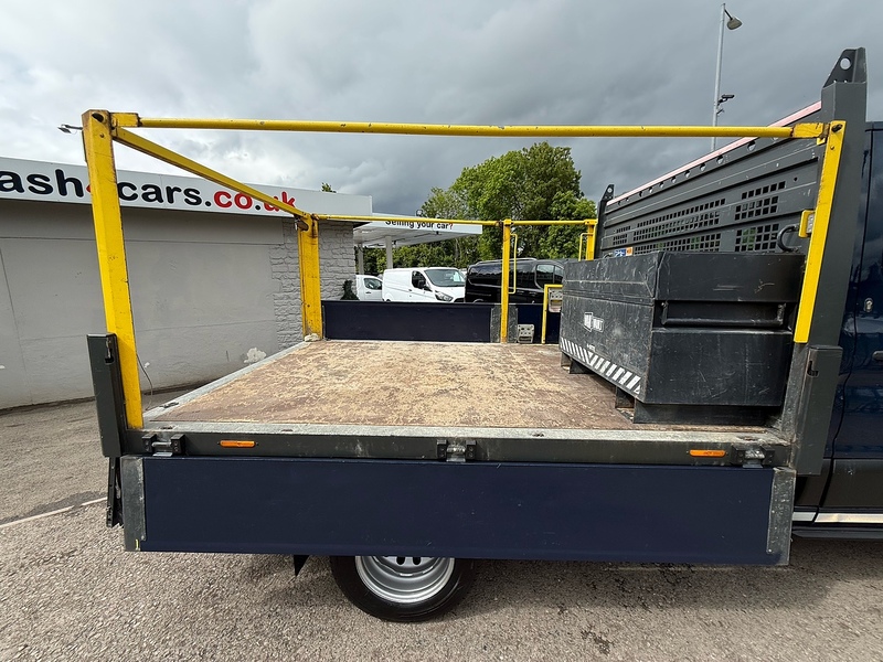Ford 2.0 350 EcoBlue Leader Chassis Double Cab 4dr Diesel Manual RWD L3 Euro 6 (s/s) (130 ps)