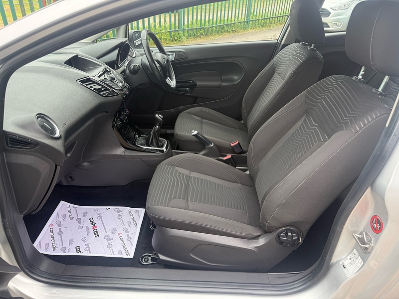 Ford 1.5 TDCi Zetec Hatchback 3dr Diesel Manual Euro 5 (75 ps)