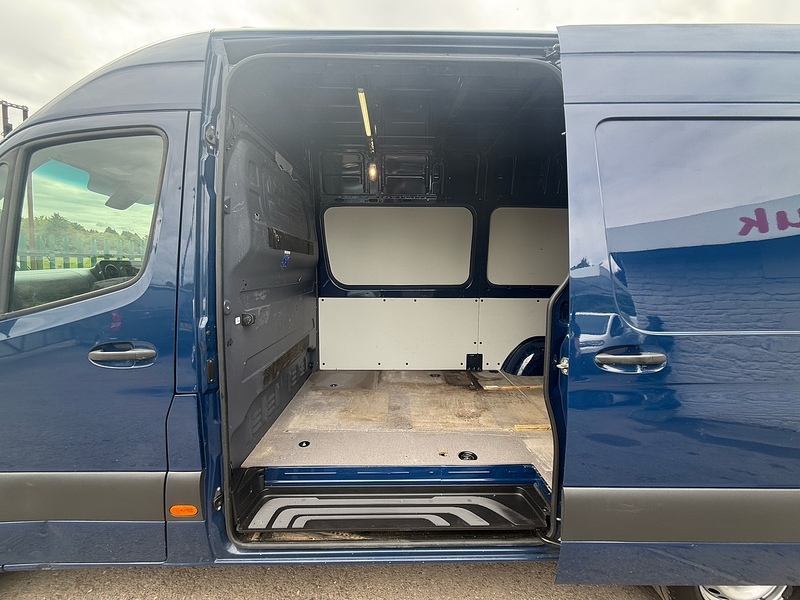 Mercedes-Benz 2.1 314 CDI Panel Van 5dr Diesel Manual RWD L2 H2 Euro 6 (s/s) (143 ps)