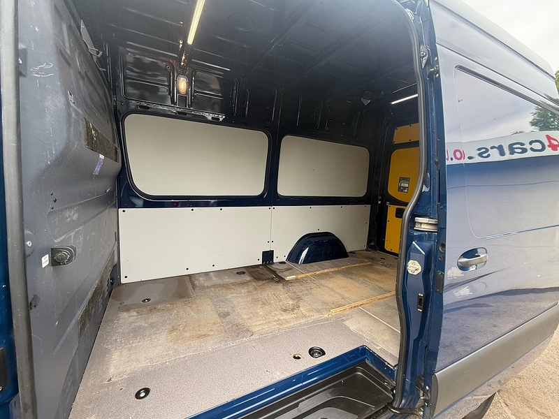 Mercedes-Benz 2.1 314 CDI Panel Van 5dr Diesel Manual RWD L2 H2 Euro 6 (s/s) (143 ps)