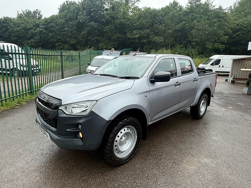Isuzu TD Utility Pickup 1.9 Manual Diesel