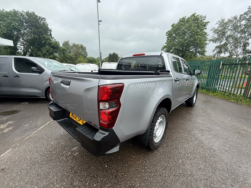 Isuzu TD Utility Pickup 1.9 Manual Diesel