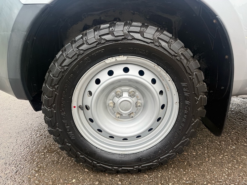 Isuzu TD Utility Pickup 1.9 Manual Diesel