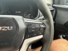 Isuzu D-Max TD Utility 